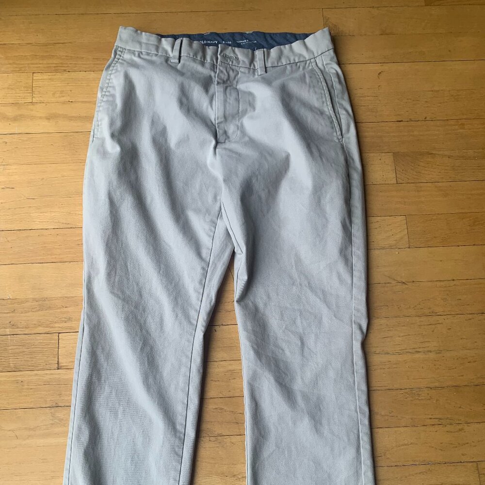 Old Navy Men's Straight Ultimate Built-In Flex Chino Pants
